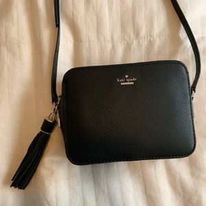 Kate spade leather Naomi crossbody camera bag